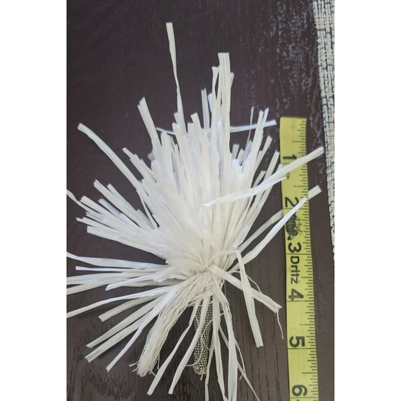 Women's Brooch Aster Flower Voluminous Design Made of White Ribbons with Shimmer - Picture 8 of 10